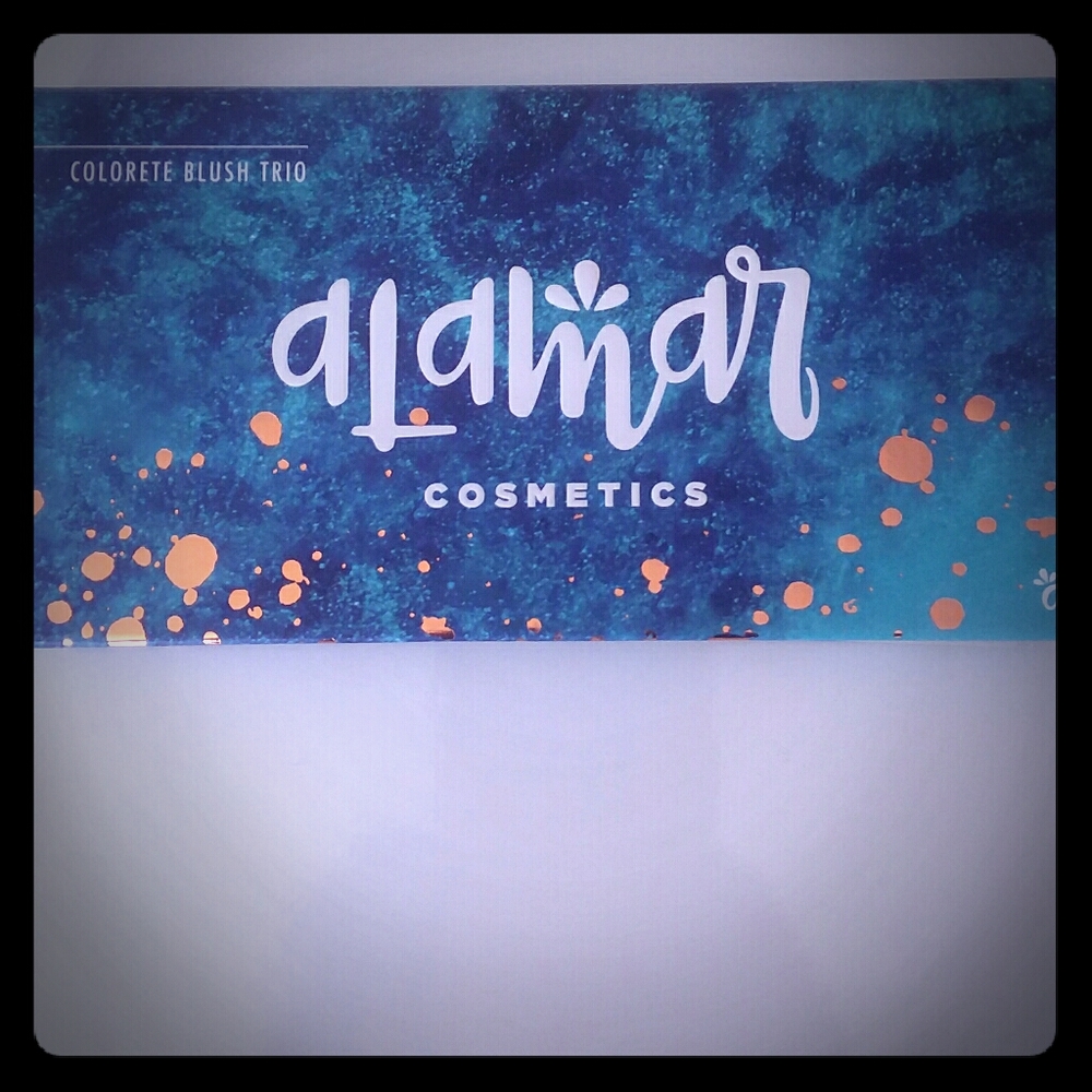 NWT Alamar Blush Trio